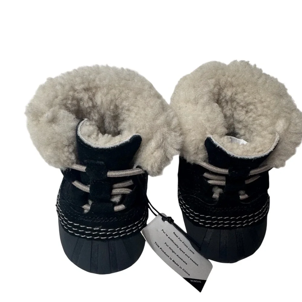 Sorel Caribootie Infant Booties Black Suede Shearling Winter Boots. Size 2.